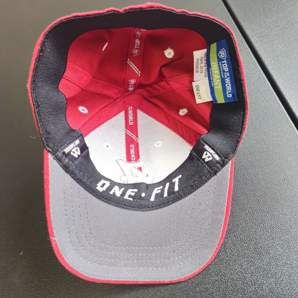 Top Of The World Alabama Crimson Tide Fitted Hat SEC College Sports Fan Infant